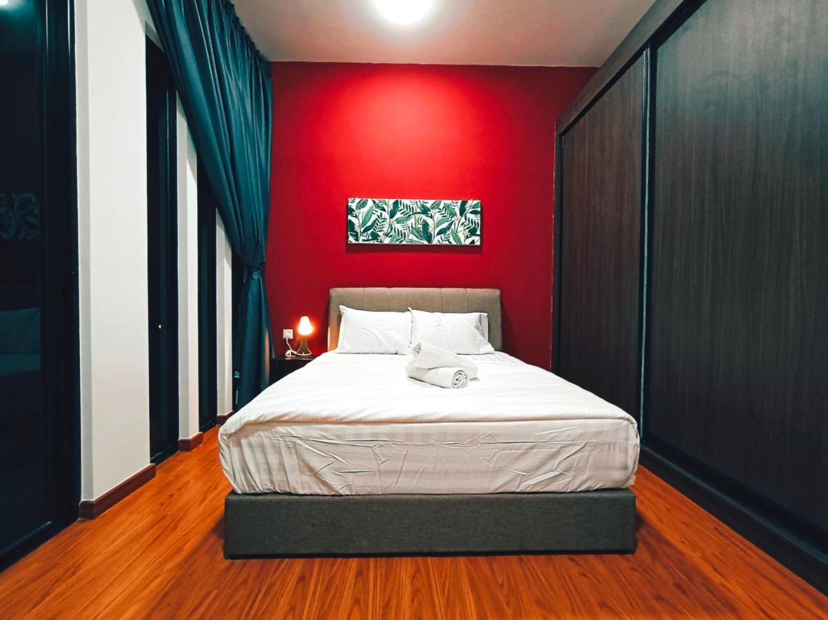 New Georgetown Stylist 2Br Homestay For 10Pax 无敌美景两房民宿 Beacon Executive Suite Luaran gambar
